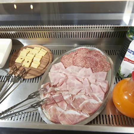 Pensionat Residenza Accademia, Mantegnahotels 3*