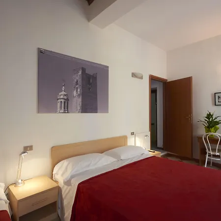 Residenza Accademia, Mantegnahotels 3*