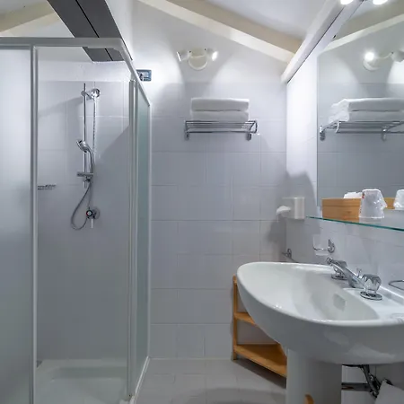 ゲストハウス Residenza Accademia, Mantegnahotels