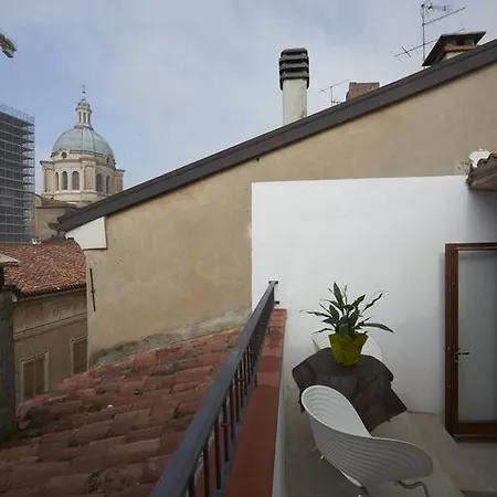 Residenza Accademia, Mantegnahotels マントヴァ