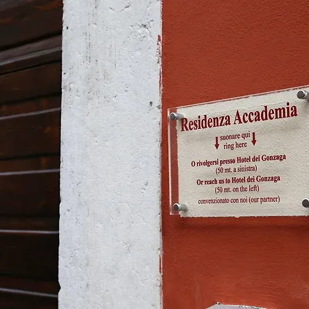 Residenza Accademia Guest house Mantova