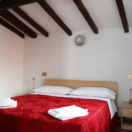 Residenza Accademia, Mantegnahotels Mantua